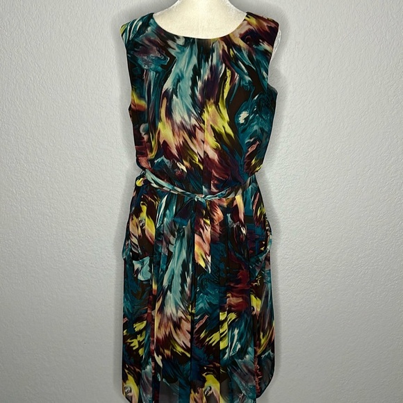 Multicolored Fit and Flare Abstract Print Sleeveless Dress 10 - Picture 1 of 10